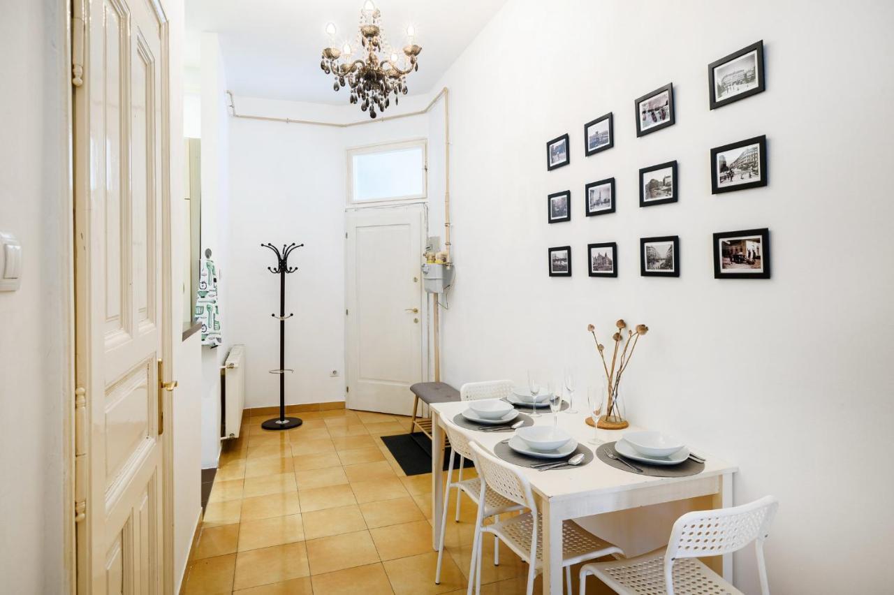 Spacious & Serene Downtown Home With Free Parking Budapest Exterior foto